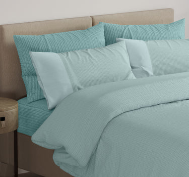 Eternia - 350 GSM Knitted CottonDouble Bed Bedcover (Sky Blue)