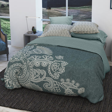 Eden Garden - 200TC King Size Pure Cotton Digital Printed BedSheet