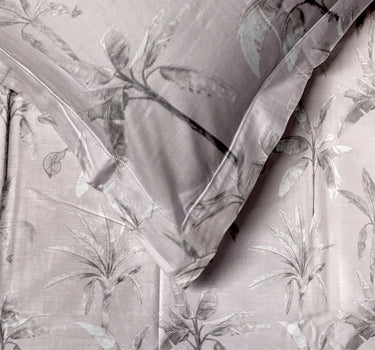 LABHAM - Daylight AC Comforter Bedding Set with Double bedsheet and 2 Pillow Covers - Queen Size (Silver Chalice)