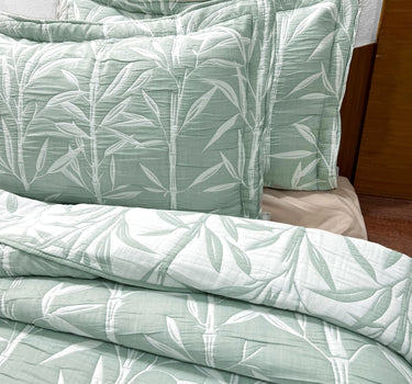 Egyptian Cotton King Bedcover With 2 Pillow Covers And Multipurpose Bag