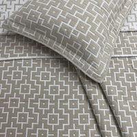 Egyptian Cotton King Bedcover With 2 Pillow Covers And Multipurpose Bag thumbnail 3