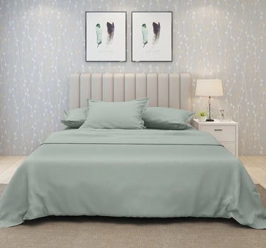600TC Luxury King Size Pure Cotton Solid Bedsheet Set (Summer Green)
