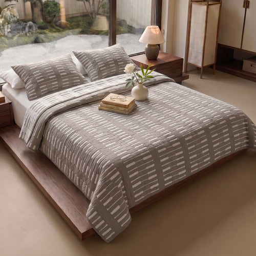 Egyptian Cotton King Bedcover With 2 Pillow Covers And Multipurpose Bag used as a lightweight dohar
