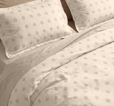 SERENITY 300GSM Multi Needle Motif Embroidered Quilt Bed Cover Set with 2 Pillow Covers – King Size