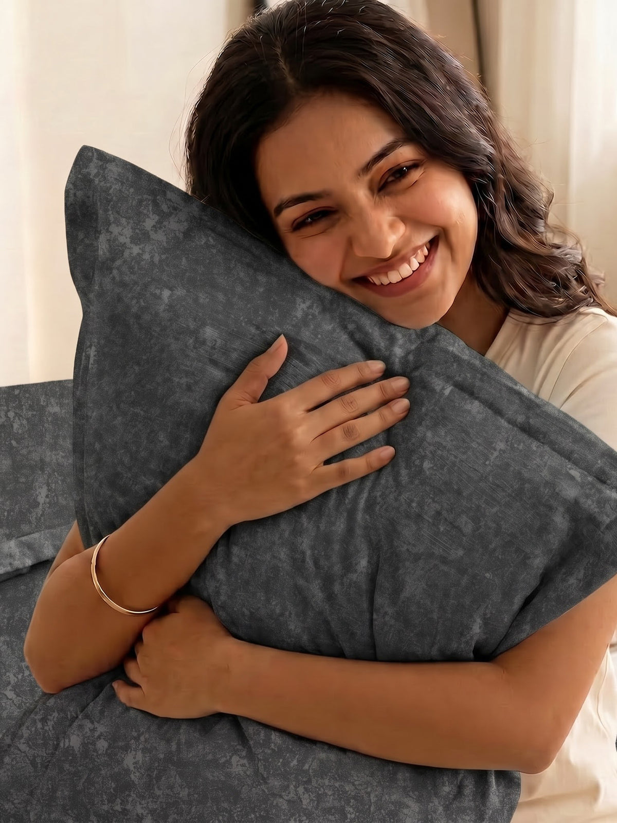 LABHAM Acid Wash 200TC Natura Soft Bedsheet Set With 2 Matching Pillow Covers - King Size