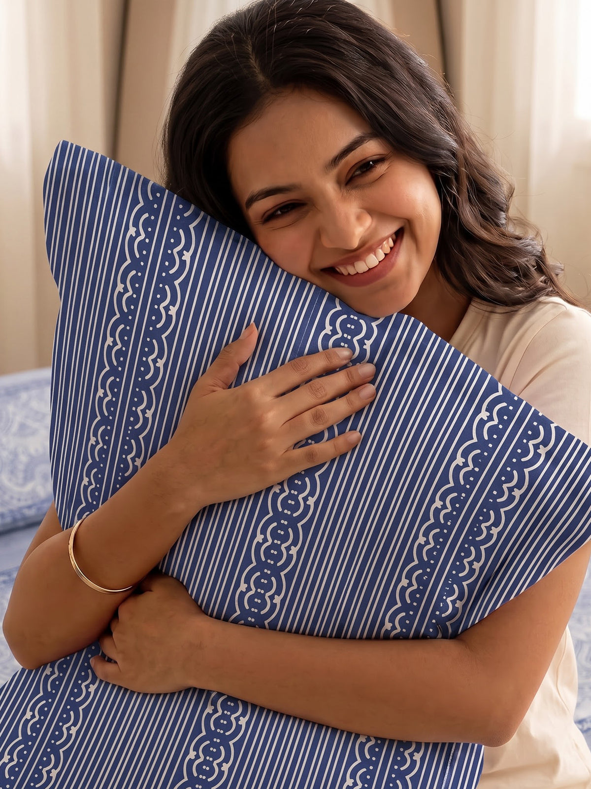 LABHAM Indigo 200TC Natura Soft Bedsheet Set With 2 Matching Pillow Covers - King Size