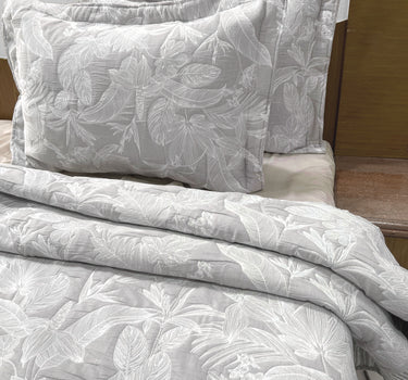 Egyptian Cotton King Bedcover With 2 Pillow Covers And Multipurpose Bag