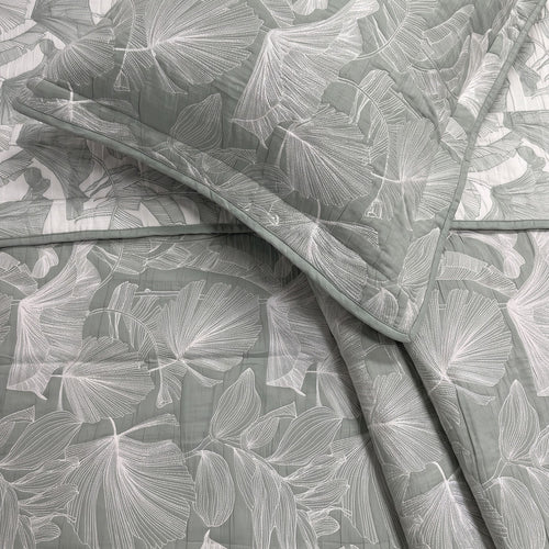 Egyptian Cotton King Bedcover With 2 Pillow Covers And Multipurpose Bag packed in the multipurpose bag