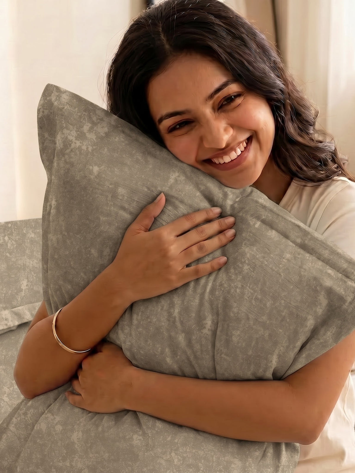 LABHAM Acid Wash 200TC Natura Soft Bedsheet Set With 2 Matching Pillow Covers - King Size
