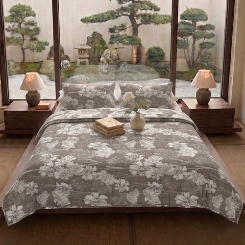 Egyptian Cotton King Bedcover With 2 Pillow Covers And Multipurpose Bag used as a winter bedcover