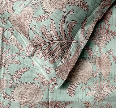 LABHAM - Daylight AC Comforter Bedding Set with Double bedsheet and 2 Pillow Covers - Queen Size (Opal Green)