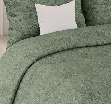 Sensation Quilted Bedcover cum AC comforter Set with 2 Pillow Covers.(Olive Green)