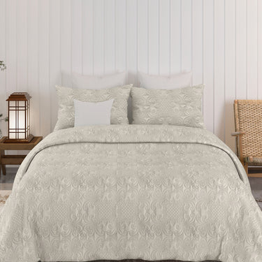 Sensation Quilted Bedcover cum AC comforter Set with 2 Pillow Covers.(Cream)