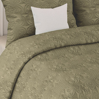 Sensation Quilted Bedcover cum AC comforter Set with 2 Pillow Covers.(Mocha)