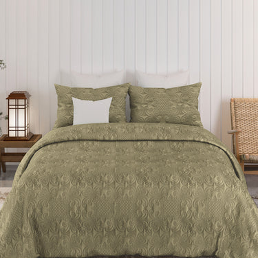 Sensation Quilted Bedcover cum AC comforter Set with 2 Pillow Covers.(Mocha)
