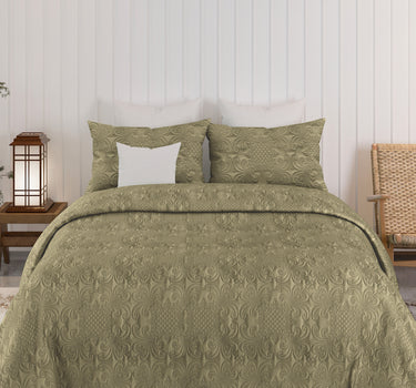 Sensation Quilted Bedcover cum AC comforter Set with 2 Pillow Covers.(Mocha)