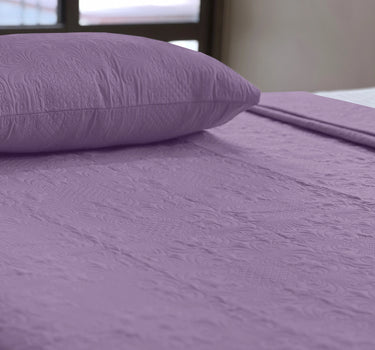 Sensation Quilted Bedcover cum AC comforter Set with 2 Pillow Covers.(Plum)