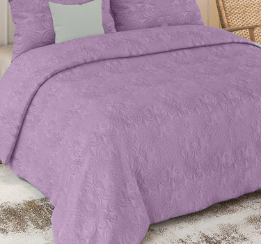 Sensation Quilted Bedcover cum AC comforter Set with 2 Pillow Covers.(Plum)