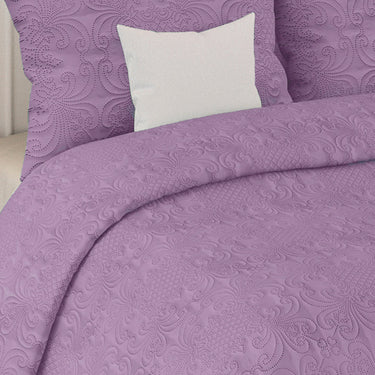Sensation Quilted Bedcover cum AC comforter Set with 2 Pillow Covers.(Plum)