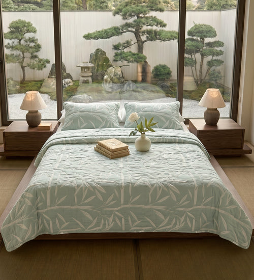 Egyptian Cotton King Bedcover With 2 Pillow Covers And Multipurpose Bag used as a winter bedcover