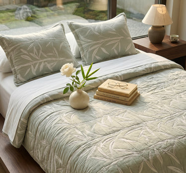 Egyptian Cotton King Bedcover With 2 Pillow Covers And Multipurpose Bag