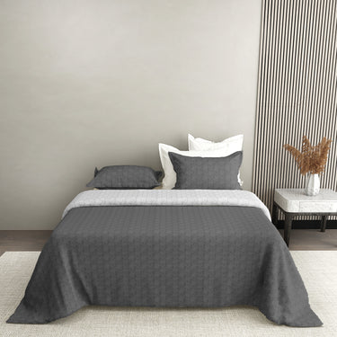 Aura Multi Needle Quilted, Reversible Bedcover (Grey & Silver)
