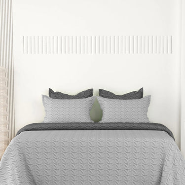 Rangriti - King Size Reversible Bedcover Set (Silver & Grey)