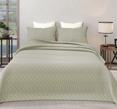 LABHAM® Azure Microfiber King Size Bedcover Set - 300GSM Ultra Sonic Quilted, (90"x108") Super Soft, Durable, Easy Care, Bedspread with 2 Pillow Covers & Storage Bag (Ivory)