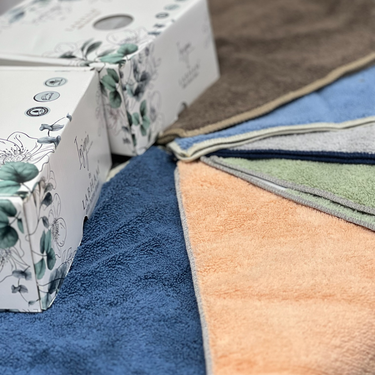 Insignia 450GSM High Absorbant, Super Soft, Anti Microbial, Bath Towel (75cm x 150cm), Walnut