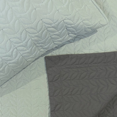 Rangriti - King Size Reversible Bedcover Set (Pistachio & Grey)