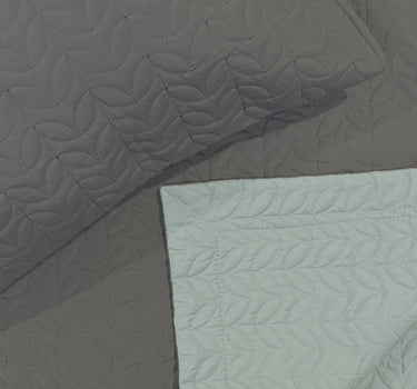 Rangriti - King Size Reversible Bedcover Set (Grey & Pistachio)