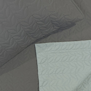 Rangriti - King Size Reversible Bedcover Set (Grey & Pistachio)