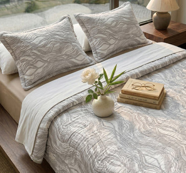 Egyptian Cotton King Bedcover With 2 Pillow Covers And Multipurpose Bag