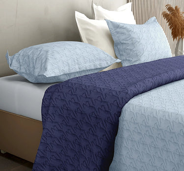 Aura Reversible Bedcover - Comforter With 2 Pillow Covers (Sky Blue)