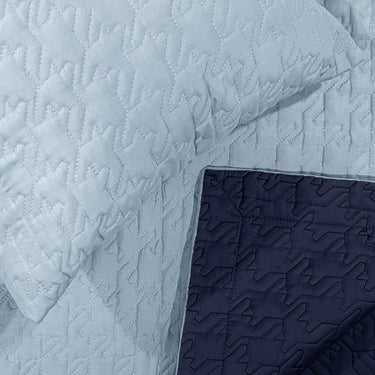 Aura king Size Reversible Bedcover Comforter (Sky Blue)