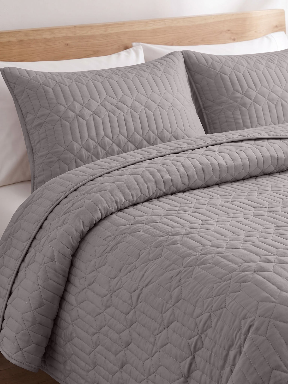 Azure - Quilted King Bedcover Set with 2 Pillow Covers – Ash Grey