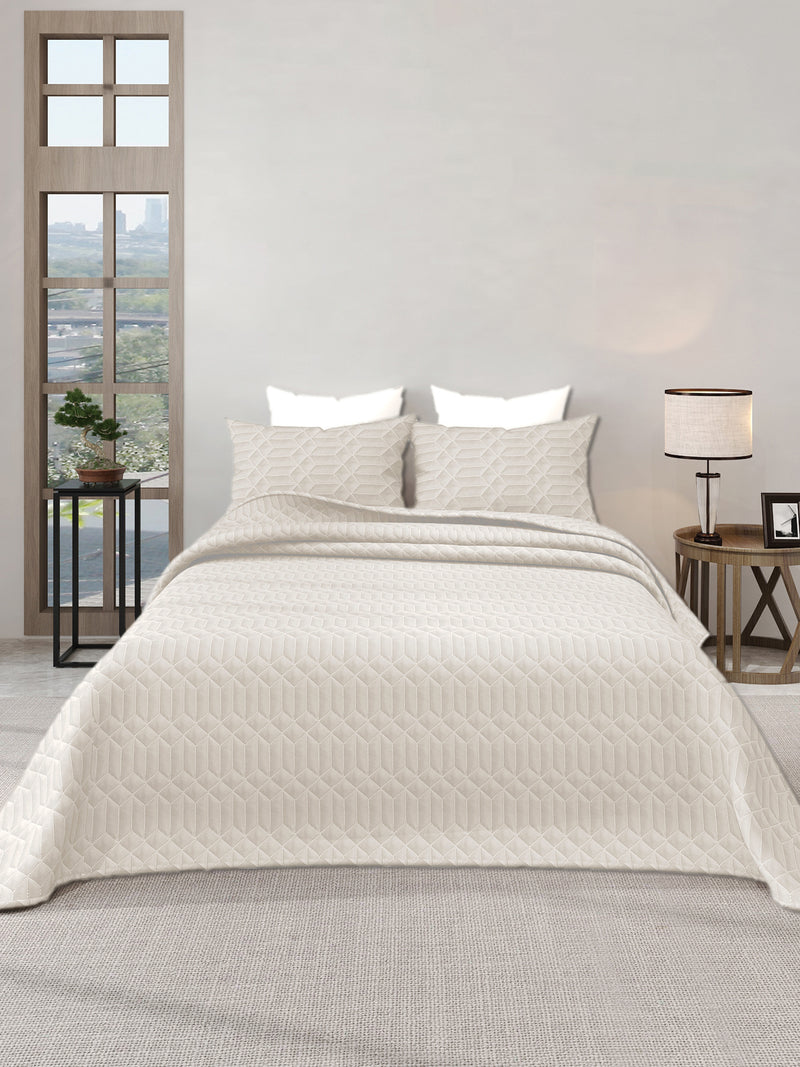 LABHAM® Azure Quilted King Bedcover Set – 300 GSM EverTouch™ Microfibre with LazerTech™ Quilting, 2 Pillow Covers & Storage Bag – Bone