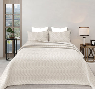 LABHAM® Azure King Size Bedcover Set - 300GSM Quilted, (90"x108") Super Soft, Durable, Easy Care, Bedspread with 2 Pillow Covers & Storage Bag (Bone)