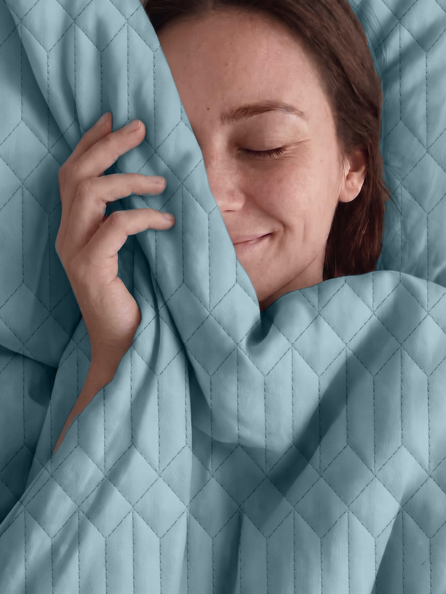 Azure Quilted King Bedcover Set – 300 GSM EverTouch™ Microfibre with LazerTech™ Quilting, 2 Pillow Covers & Storage Bag – Denim — view 4