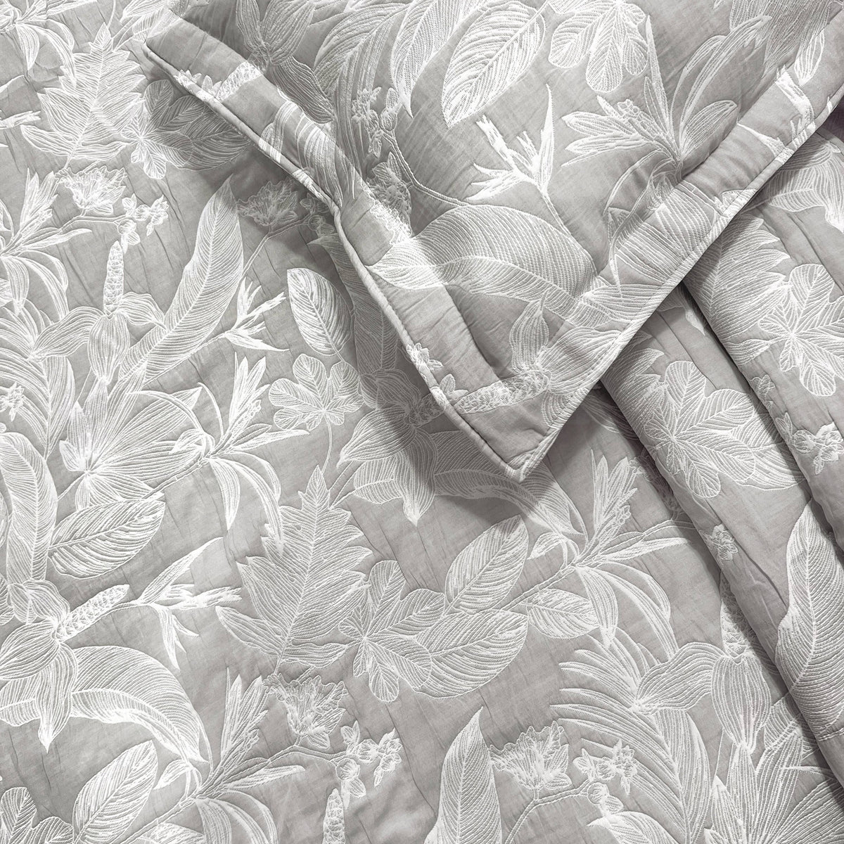 Egyptian Cotton King Bedcover With 2 Pillow Covers And Multipurpose Bag
