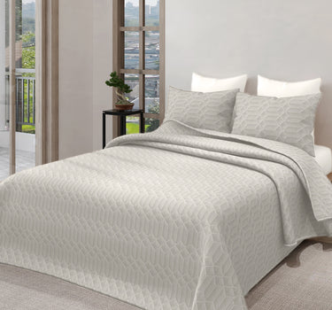 LABHAM® Azure King Size Bedcover Set - 300GSM Quilted, (90"x108") Super Soft, Durable, Easy Care, Bedspread with 2 Pillow Covers & Storage Bag (Ivory)