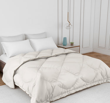 Casper Super Soft All Season AC Comforter 300GSM - Pure Virgin Microfiber, Insulating & Thermal Comfort (Ivory)