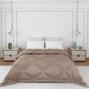 Casper Comforter 300 GSM - Pure Virgin Microfiber, Insulating & Thermal Comfort, Ideal for Winter, with Carry Bag & Contrast Piping (Light Taupe)
