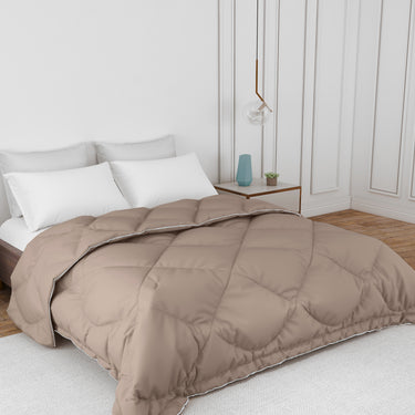 Casper Comforter 300 GSM - Pure Virgin Microfiber, Insulating & Thermal Comfort, Ideal for Winter, with Carry Bag & Contrast Piping (Light Taupe)
