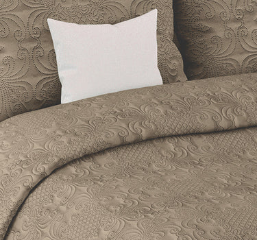 Sensation Quilted Bedcover cum AC comforter Set with 2 Pillow Covers.(Mocha)