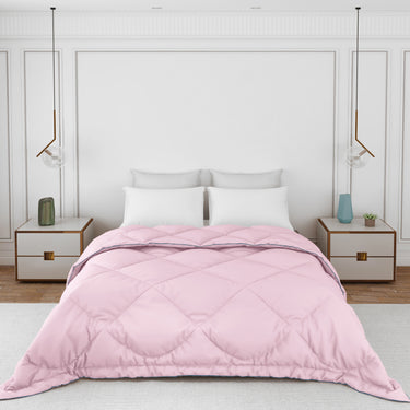 Casper Comforter 300 GSM - Pure Virgin Microfiber, Insulating & Thermal Comfort, Ideal for Winter, with Carry Bag & Contrast Piping (Pale Pink)