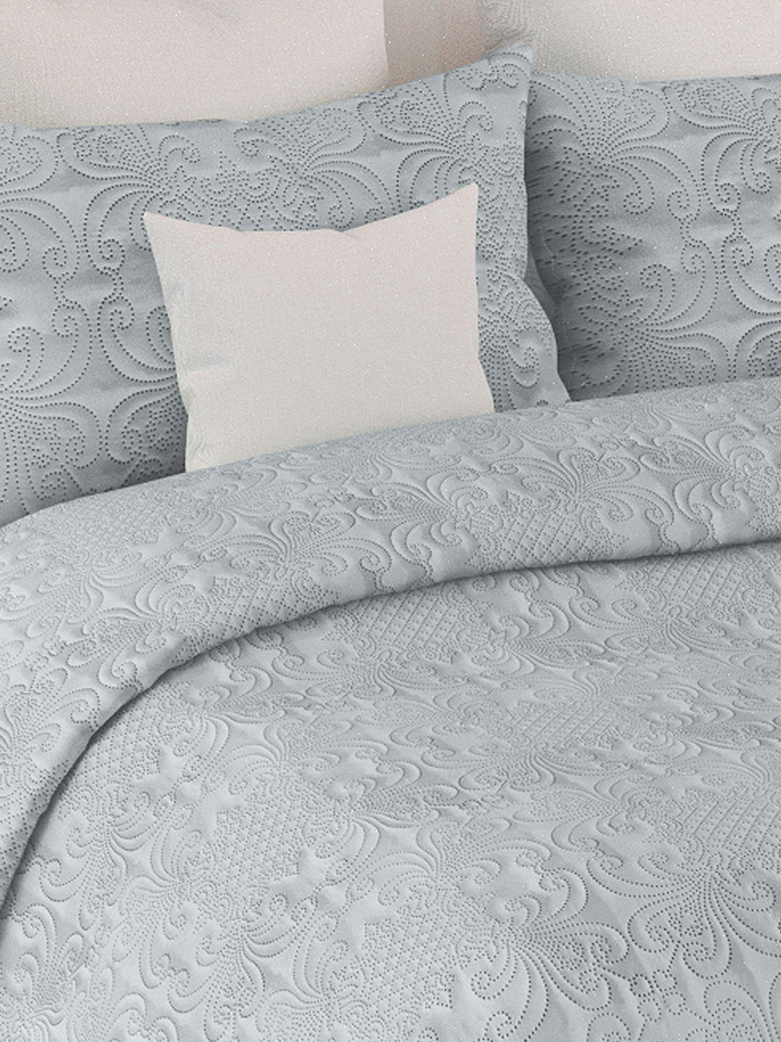 LABHAM Sensation Quilted King Bedcover in Pearl Grey – quilting pattern close-up | 100% Cotton 300GSM
