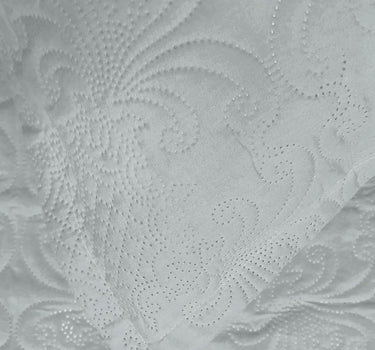 Sensation Quilted Bedcover cum AC comforter Set with 2 Pillow Covers.(Pearl Grey)