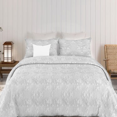 Sensation Quilted Bedcover cum AC comforter Set with 2 Pillow Covers.(White)