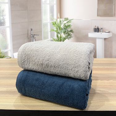 Revive- Pack of 2 450GSM Pure Cotton, Super Soft Bath Towels (75cm x 150cm) (Pistachio&Blue)